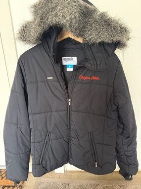 Columbia Oregon State Beavers Black Puffer Jacket with Faux Fur Hood